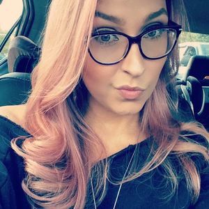 Meet your Posher, Christina